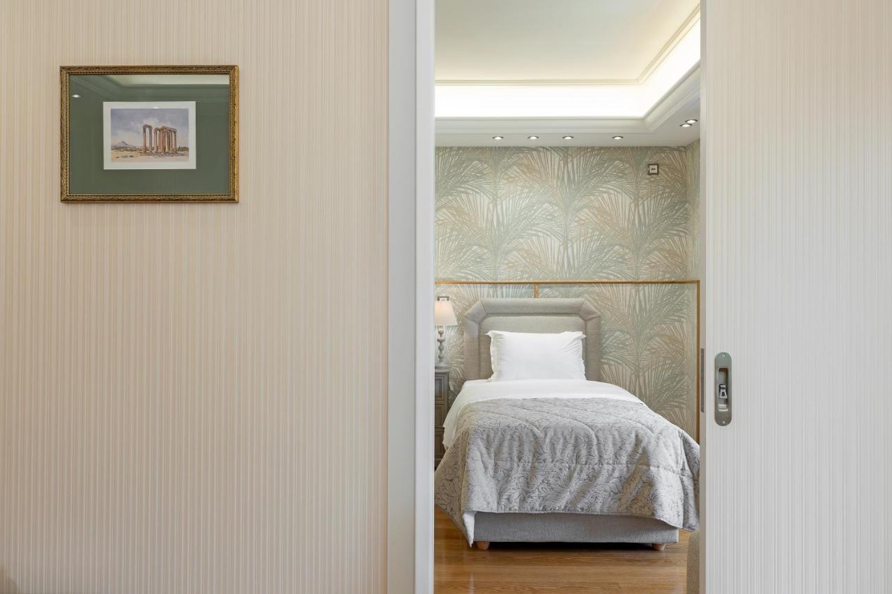 Vouliagmeni'S Elegance By Acropolis Suites Atina Dış mekan fotoğraf